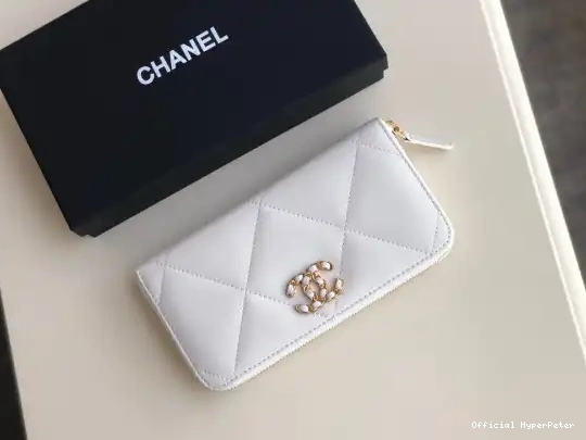 HyperPeter ZIPPED CHANEL 19 WALLET 0704